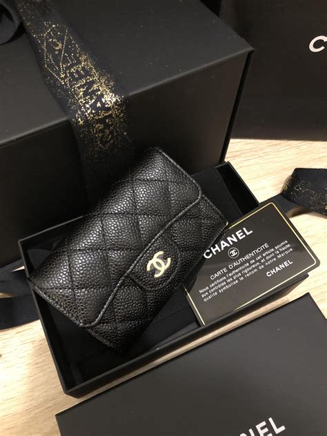 chanel card golder